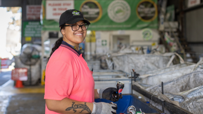 Top Tips for Stress-Free Returns This Festive Season | Containers for Change Queensland