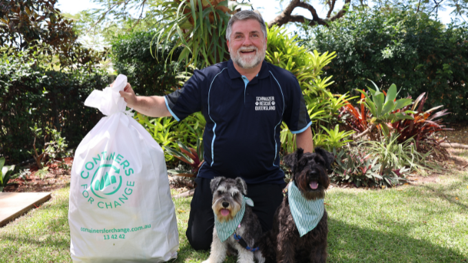 It’s raining cans and dogs: Schnauzer Rescue Queensland turn recycling into rescue | Containers for Change Queensland